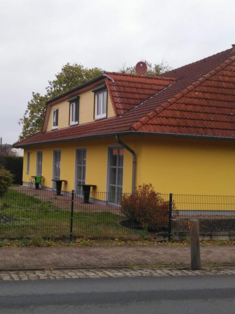Gastehaus Allergrund Hotel Wienhausen Buitenkant foto